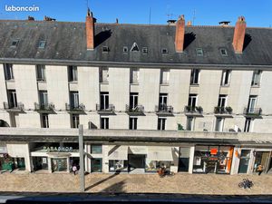 A louer studio Tours rue Nationale