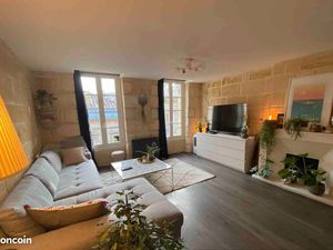 Appartement traversant 70m2 (vu flèche et garonne)