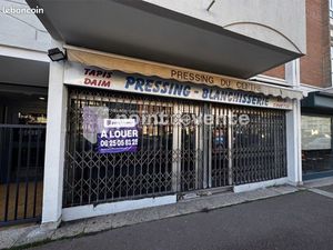 Local commercial 48 m²