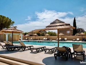 Camping  fonds de commerce 700 m² LA CRAU