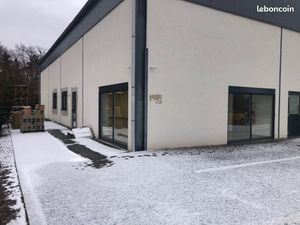 A louer local commercial