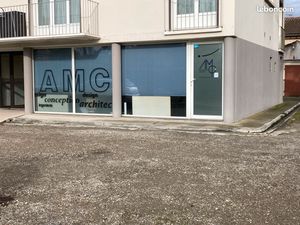 Local vide RDC à louer (ST Martin du Touch 31300)