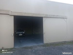 Local commercial et stockage