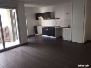 Villeurbanne Loue appt T3