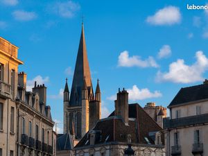 Appartement 4 pièces 77 m²