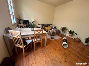 Très beau T2 avec cour privative