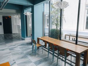 Local restauration rapide  pizzeria 125 m²