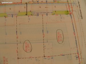 2 TERRAINS à Bâtir Plat Viabilisé Eau Electricité  Fibre