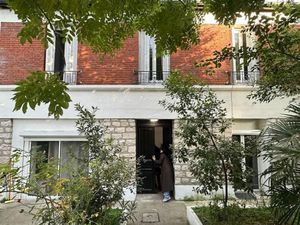 Immeuble 15 pièces 250 m²