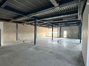Local bureaux 452 m²