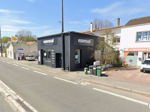 Ensemble immobilier mixte à rénover – 350 m² – Tram B – Pessac Alouette