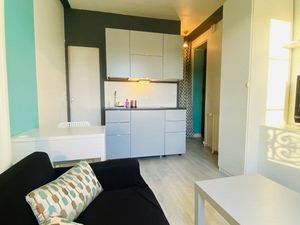 Studio vendu loué et meublé