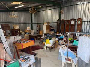 à vendre dépôt / entrepôt / box de 80 m² ROYAN 2