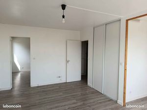 Loue 2 pièces lumineux 44m2 Grand-Charmont