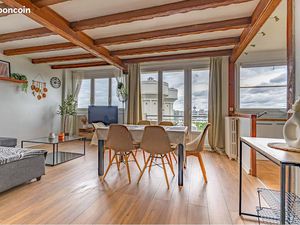 Lumineux 3 pièces proche métro Montreuil