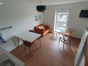 T2 . 30m² . Vannes Gare . 650