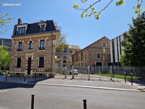 BUREAUX RENOVES 190 m² IVRY PORT - ACCES PMR