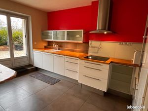 Loue bel appartement T6 avec terrasse centre ville