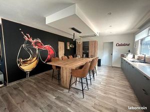 Beau pavillon 4 pieces