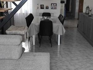 ? Charmante maison individuelle 120 m² – Entièrement rénovée – Semi plain pied  3 chambres