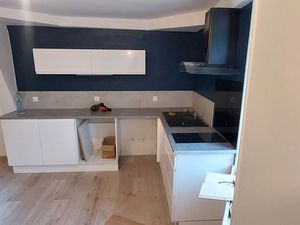 Appartement F3 centre ville refait neuf