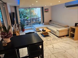 Appartement T4 85m2 + box 25m2