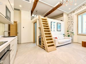 Superbe 2/3 pièces mezzanine – 4 couchages - tout compris: wifi  électricité  eau  ménage 