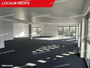 Bureaux 135 m²