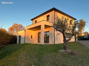 Maison 4 chambres  terrain de 450 m²