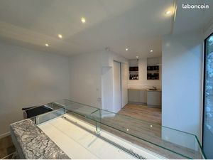 Local commercial chamalieres centre