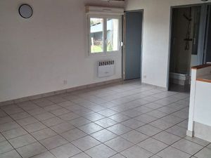 Location maison proche segre