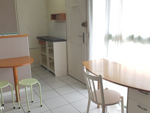 Studio meublé 17 m² sans charges pour étudiant(e)