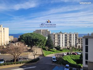 Bastia residence les capucins f3 vide