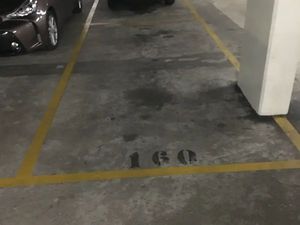 Loue parking dans la résidence sécurisée des Belles feuilles (92100 Boulogne Billancourt)