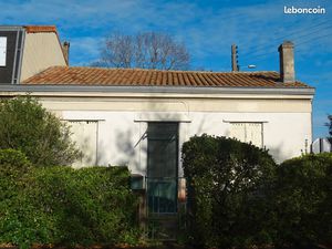 Maison type échoppe bordelaise - 5 pièces -140 m2 - Jardin - hypercentre