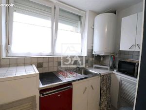 Studio 1 pièce 14 m²