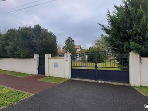 Terrain 453 m² Merignac