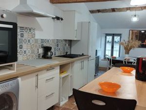 T4 80 m2 ; deux douches  duplex  isolé  renové   meublé