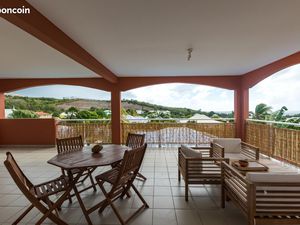 Appartement meublé avec superbe vue mer