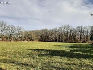 Terrain 450 m² Monteux