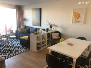 F3 CAEN ST GILLES 68 15 m² 845 euros CC parking compris