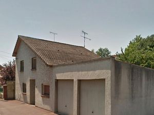 Ensemble immobilier unique – 2 appartements rénovés + maison à finir + terrain constructib