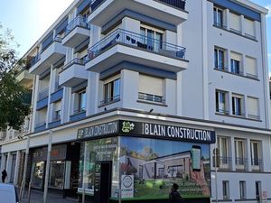 Local commercial / bureaux