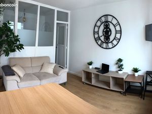 Appartement Meublé et Rénové – Proximité Place Guichard