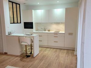 Charmant studio neuf de 33m2 à Divonne  disponible de suite