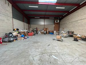 Local d'activité 349 m²