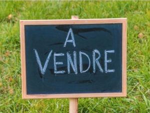 Terrain constructible 374 m2 hyper centre Bourgoin-Jallieu