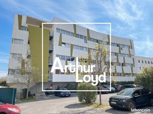 Bureaux 99 m²