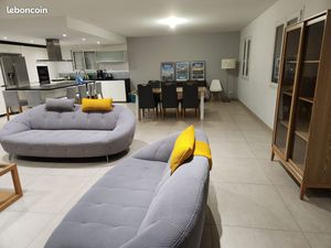 Superbe maison meublée moderne – 4 chambres  suite parentale  sous-sol complet