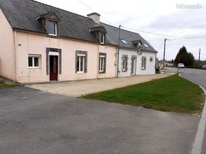 Maison à louer à plumelin